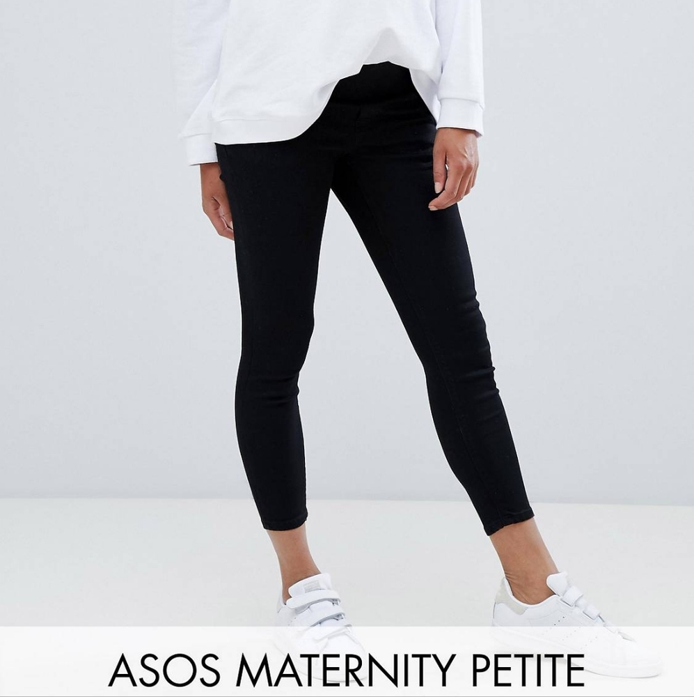 ASOS Maternity Petite high rise ridley 'skinny' jeans in black, UK 4/US 0